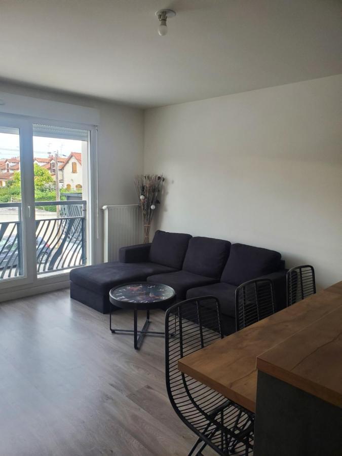 Joli Appartement Proche Du Centre-Reseau Orange Pour Capter Saint-Fargeau-Ponthierry Dış mekan fotoğraf